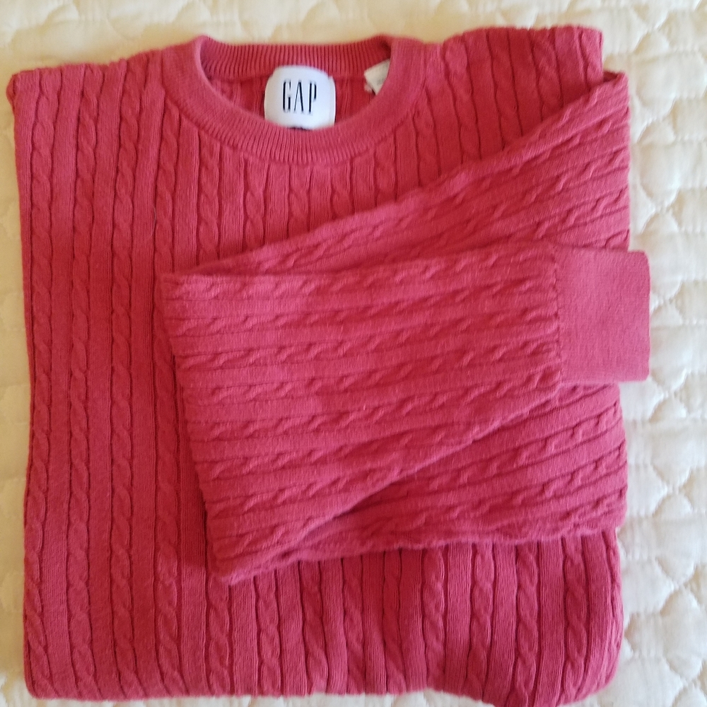 Women's sweater
